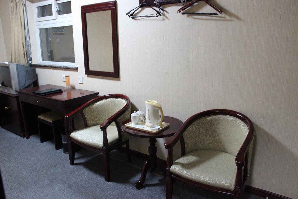Super 8 Beijing Yizhuang Tianbao Hotel Ruang foto