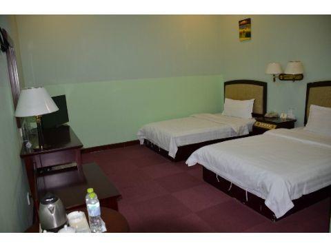 Super 8 Beijing Yizhuang Tianbao Hotel Bagian luar foto